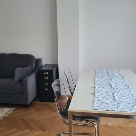 Top Apartments Kaiserebersdorf Wenen Buitenkant foto